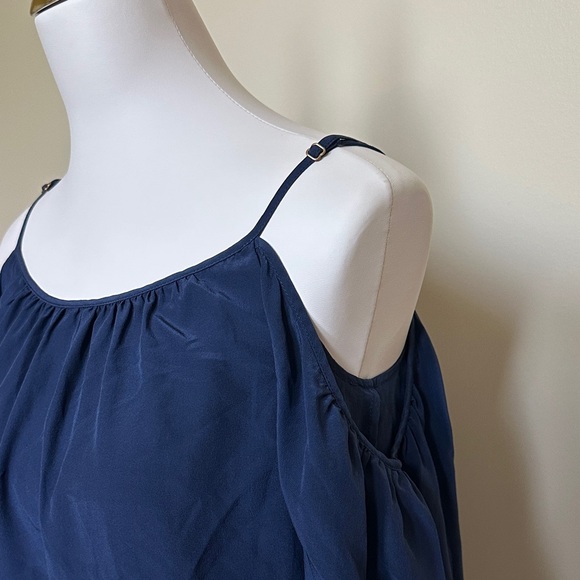Lilly Pulitzer 100% Silk Navy Blue Cold Shoulder Mini Dress XS Adjustable Straps - Picture 4 of 5